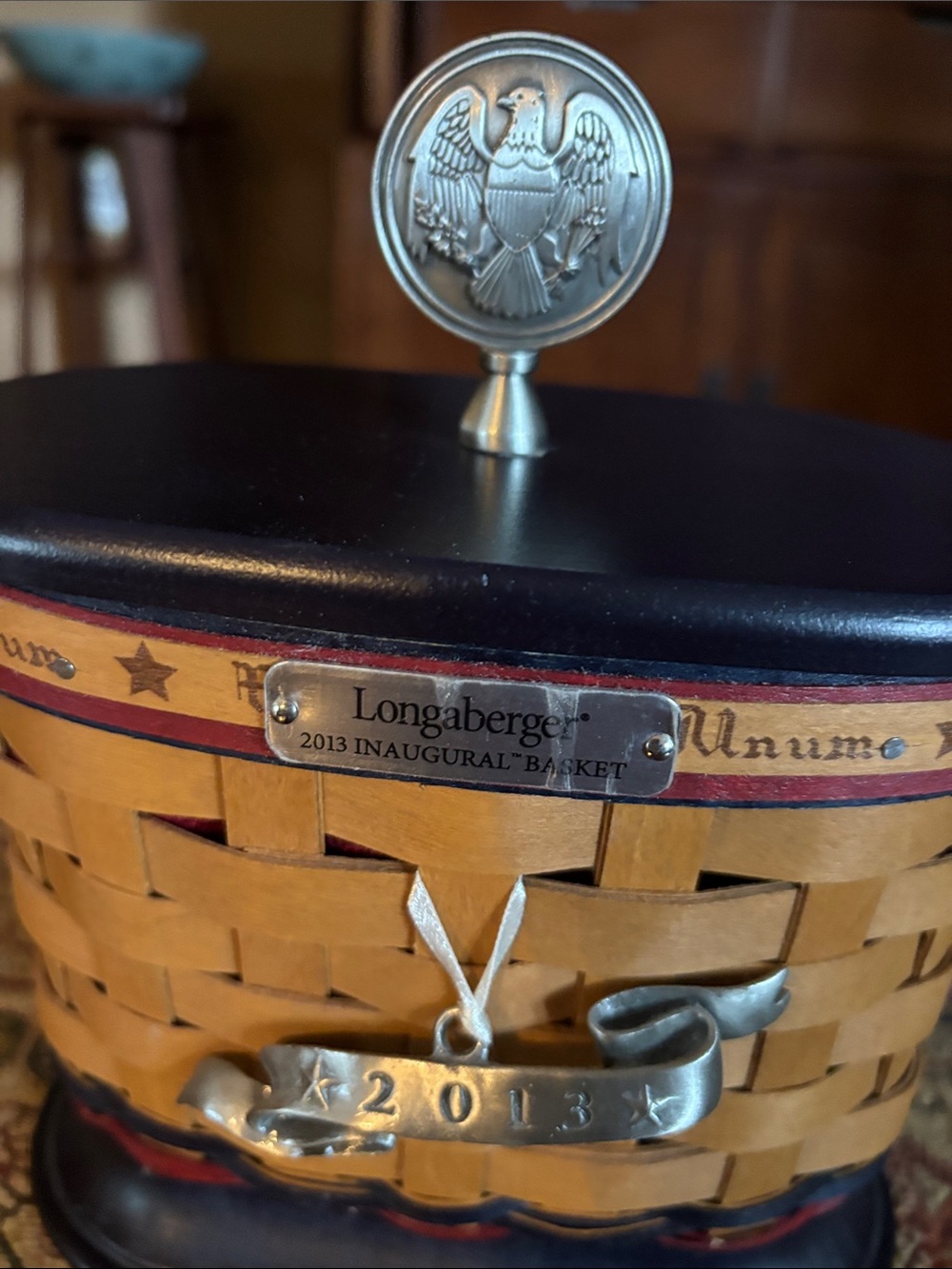 Longaberger 2013 Inaugural Accent Basket, with protector, liner, tie on - Picture 2 of 3
